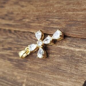 Vermeil cz brilliant clarity crystal cross religious necklace pendant stunning‎